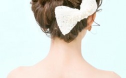  韩式婚纱简约盘头造型「韩式婚纱头饰造型」