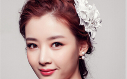 韩式婚礼披肩发型女孩_韩式婚礼发型与妆容
