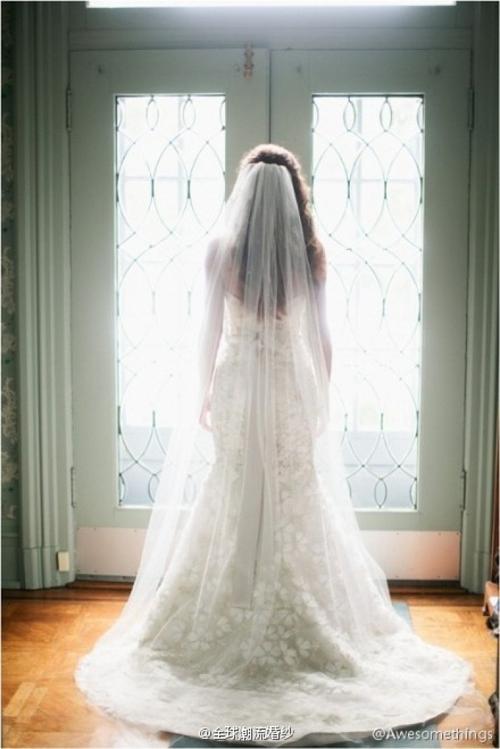 气质婚纱图片背影-气质婚纱简约图女士穿-图3