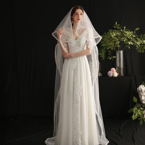 西式婚礼婚纱头纱怎么穿_西式婚纱新娘头饰图片-图3